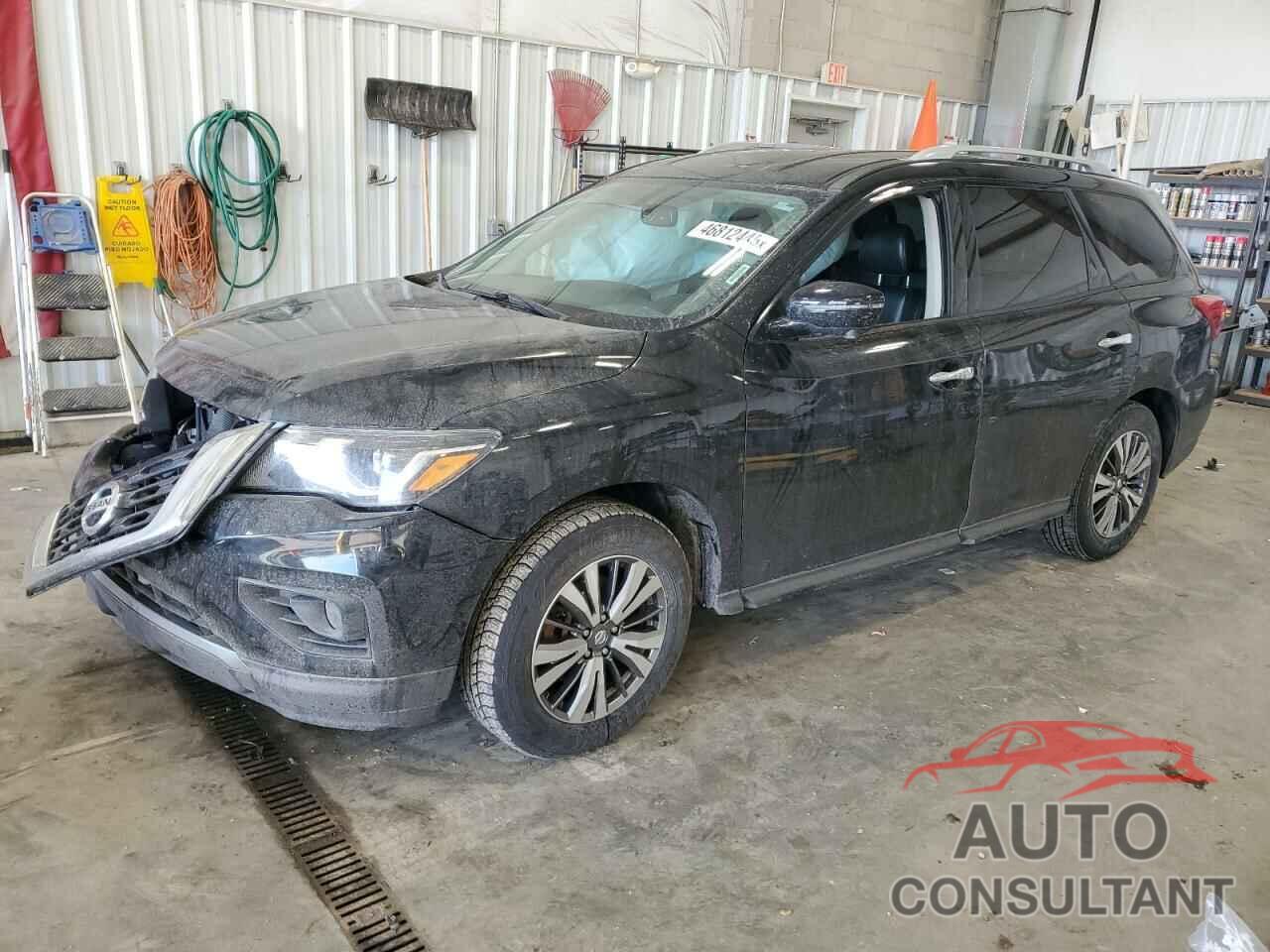 NISSAN PATHFINDER 2019 - 5N1DR2MM8KC607793
