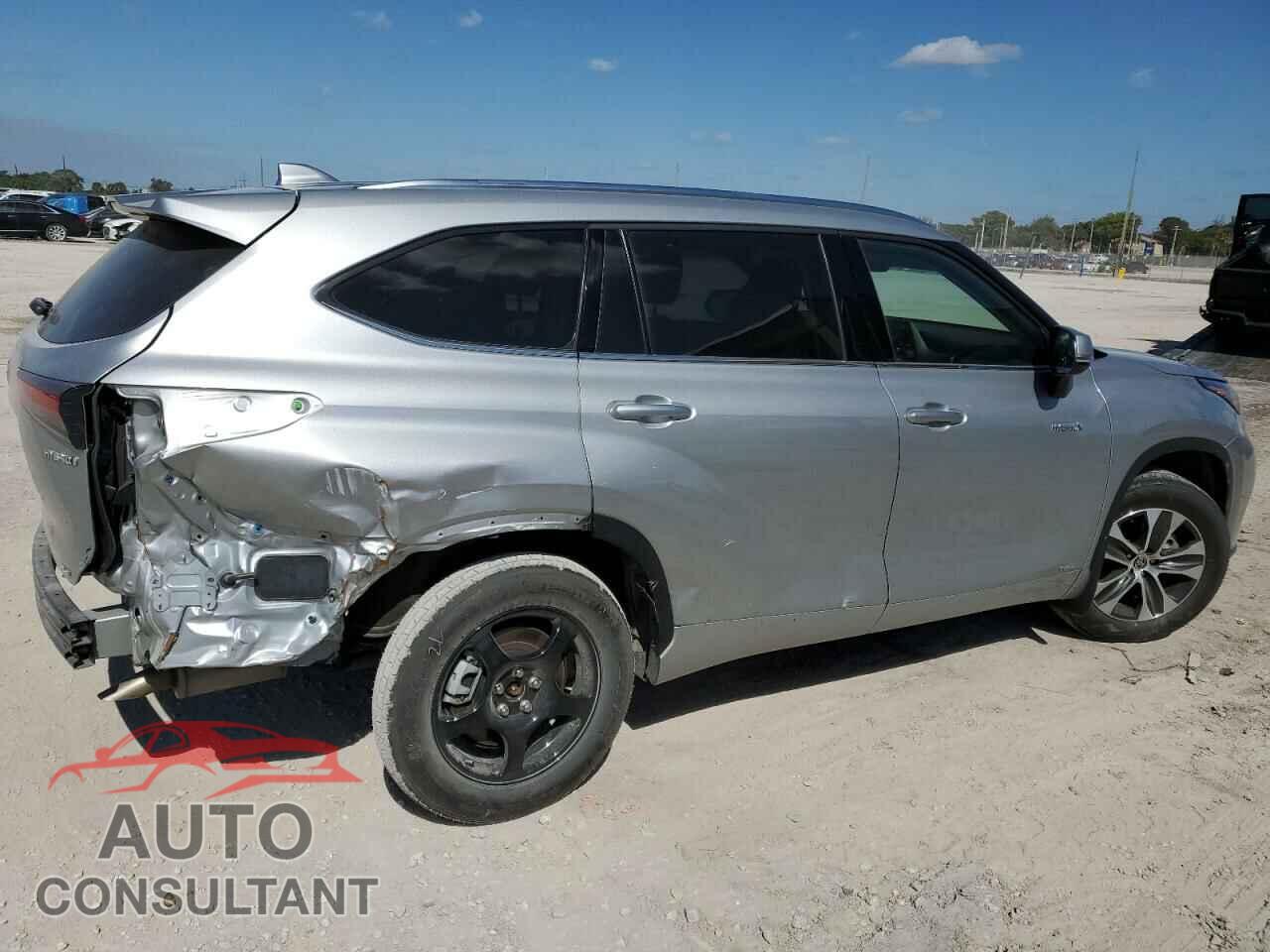 TOYOTA HIGHLANDER 2020 - 5TDHBRCH0LS513253
