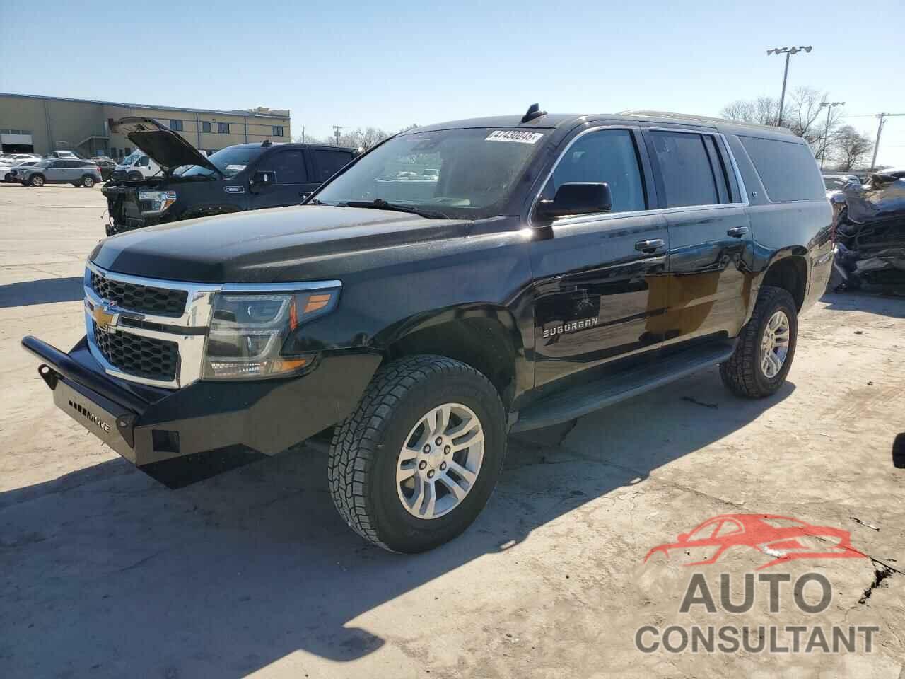 CHEVROLET SUBURBAN 2018 - 1GNSKHKC0JR376534