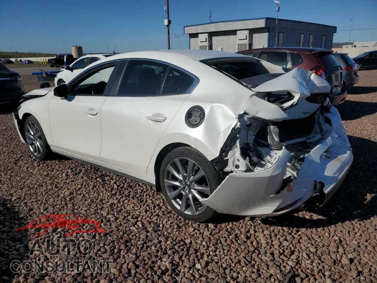 MAZDA 3 2021 - JM1BPABL5M1323221