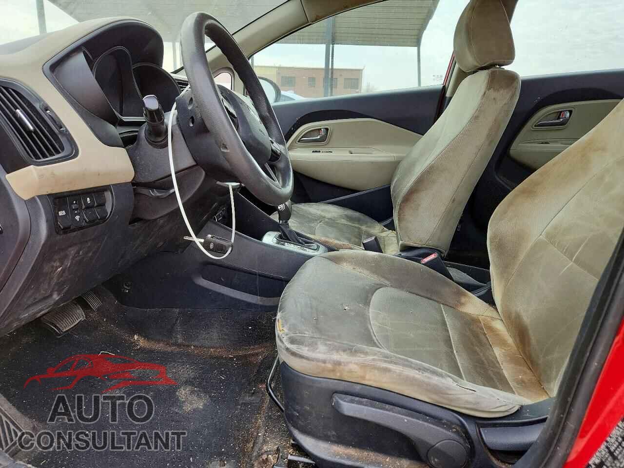 KIA RIO 2013 - KNADM4A3XD6157928
