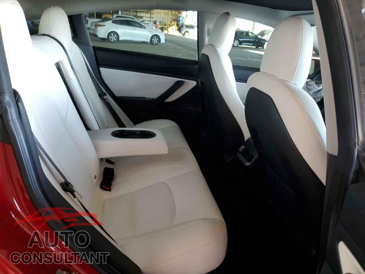 TESLA MODEL 3 2018 - 5YJ3E1EB9JF100616