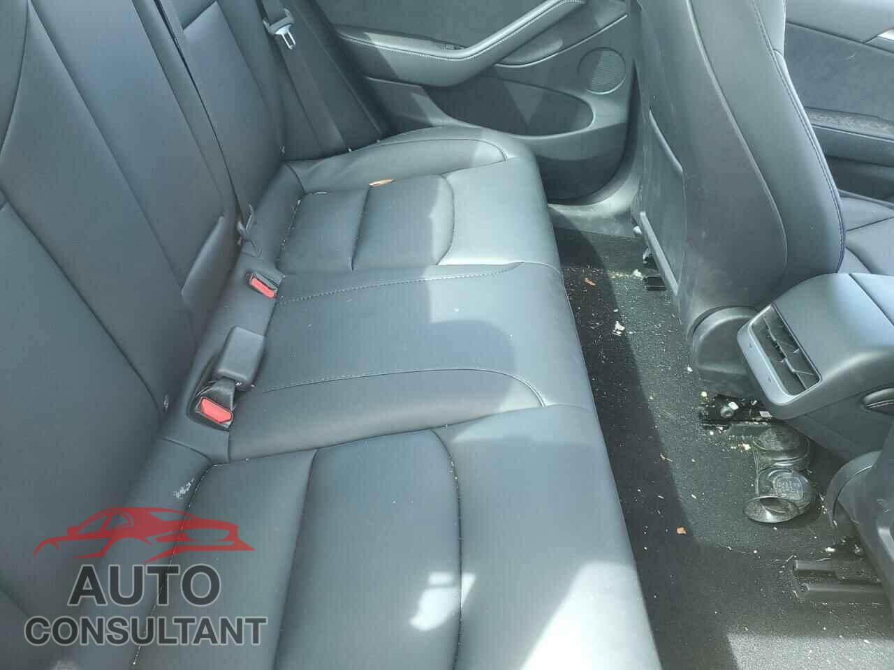 TESLA MODEL 3 2023 - 5YJ3E1EA5PF645633