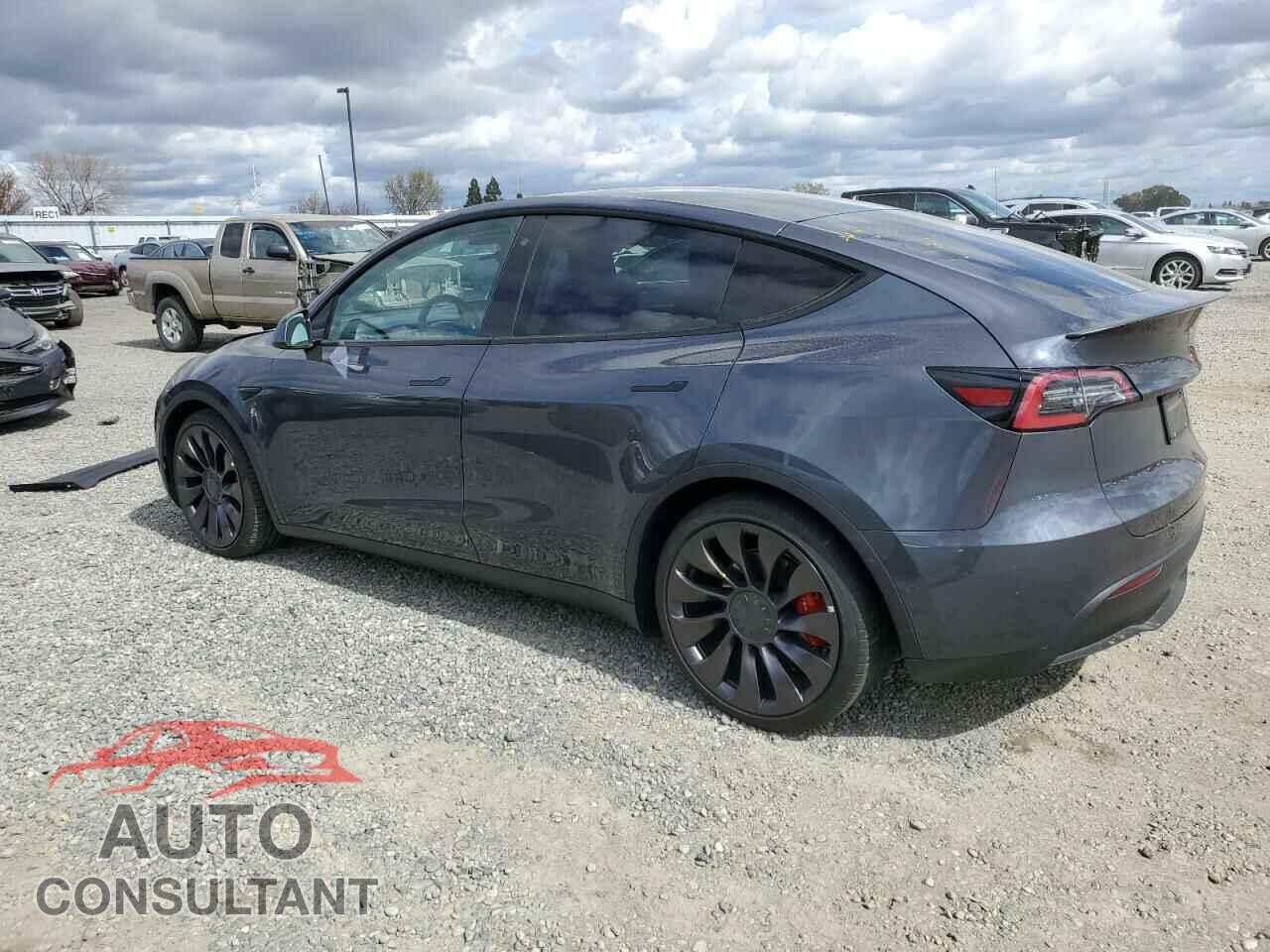 TESLA MODEL Y 2020 - 5YJYGDEF3LF016427