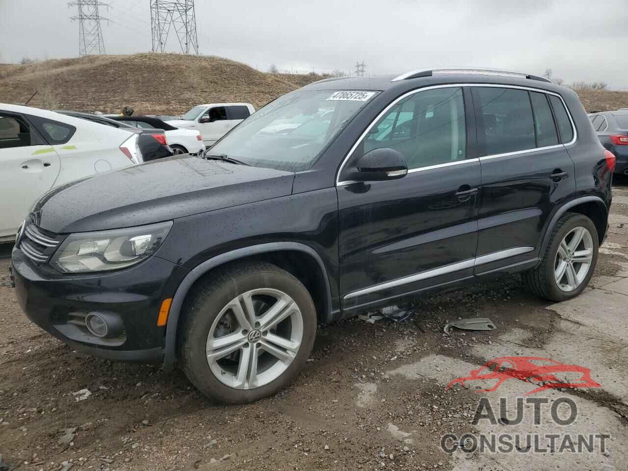 VOLKSWAGEN TIGUAN 2017 - WVGTV7AX8HW503900