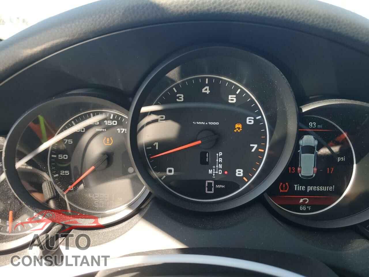 PORSCHE CAYENNE 2014 - WP1AA2A24ELA08426