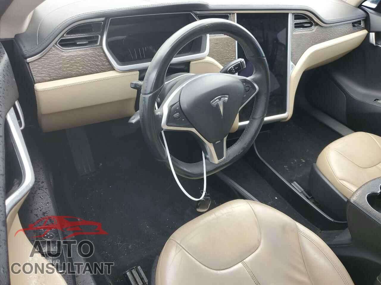TESLA MODEL S 2013 - 5YJSA1DN1DFP07973