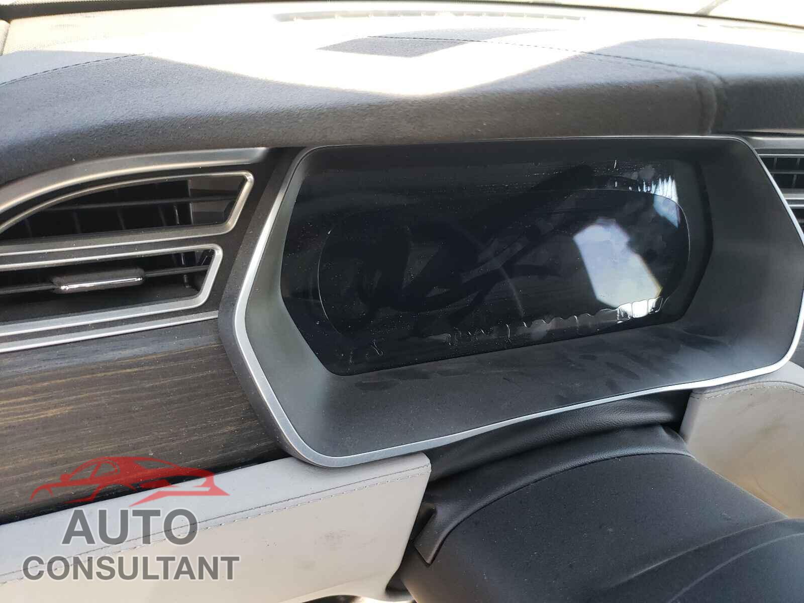 TESLA MODEL S 2015 - 5YJSA1S23FF096288