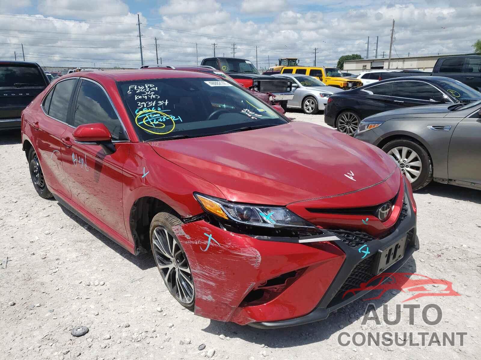 TOYOTA CAMRY 2020 - 4T1M11AKXLU364293
