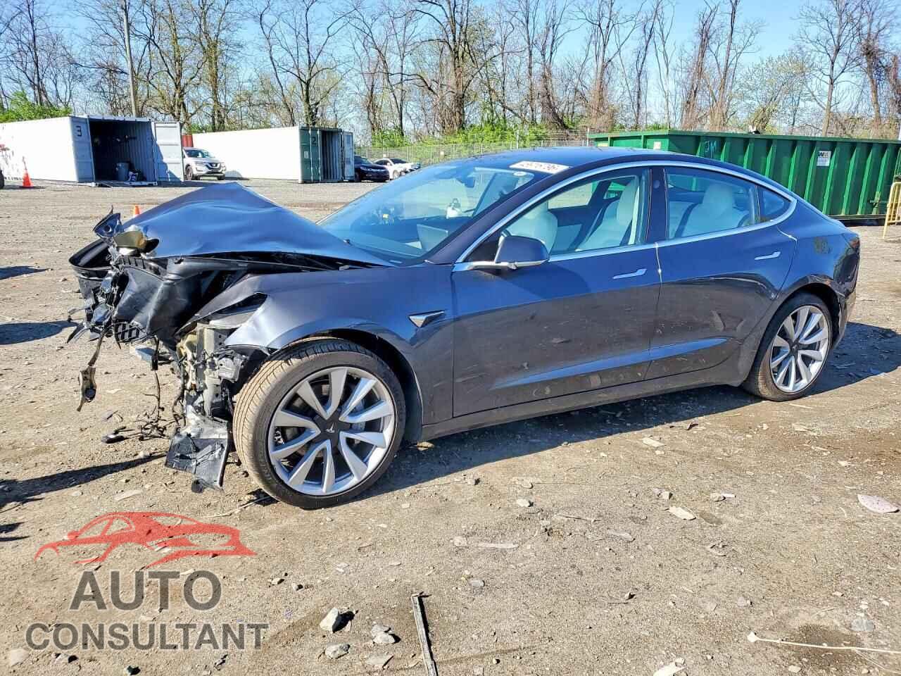 TESLA MODEL 3 2018 - 5YJ3E1EB4JF111863