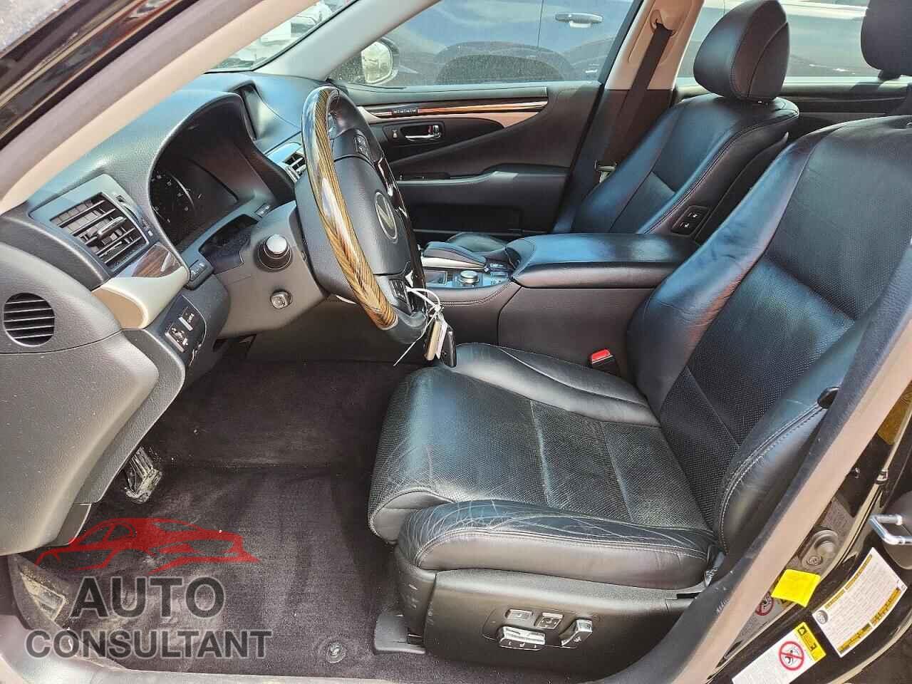 LEXUS LS460 2013 - JTHBL5EF1D5123548