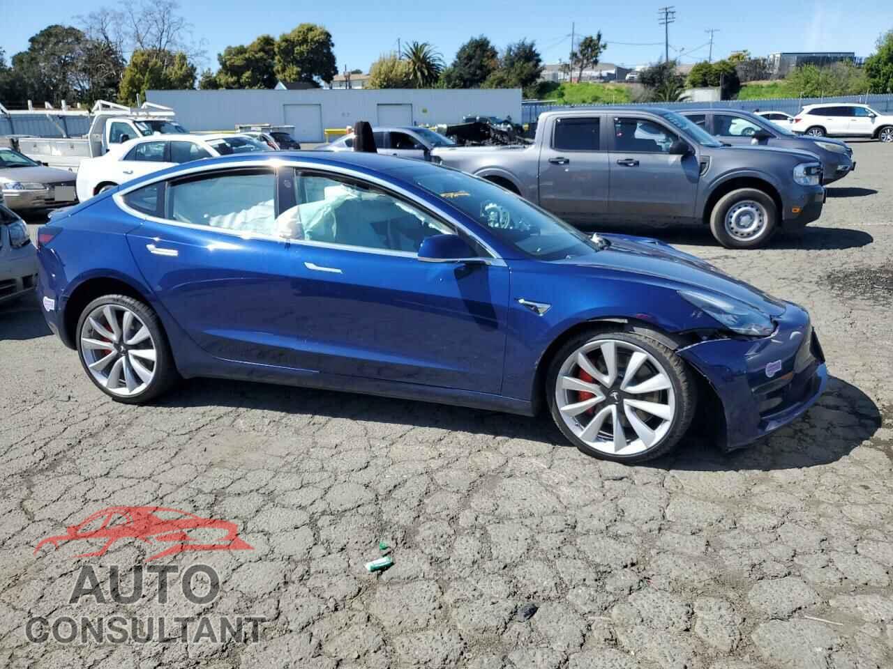 TESLA MODEL 3 2018 - 5YJ3E1EB7JF080799