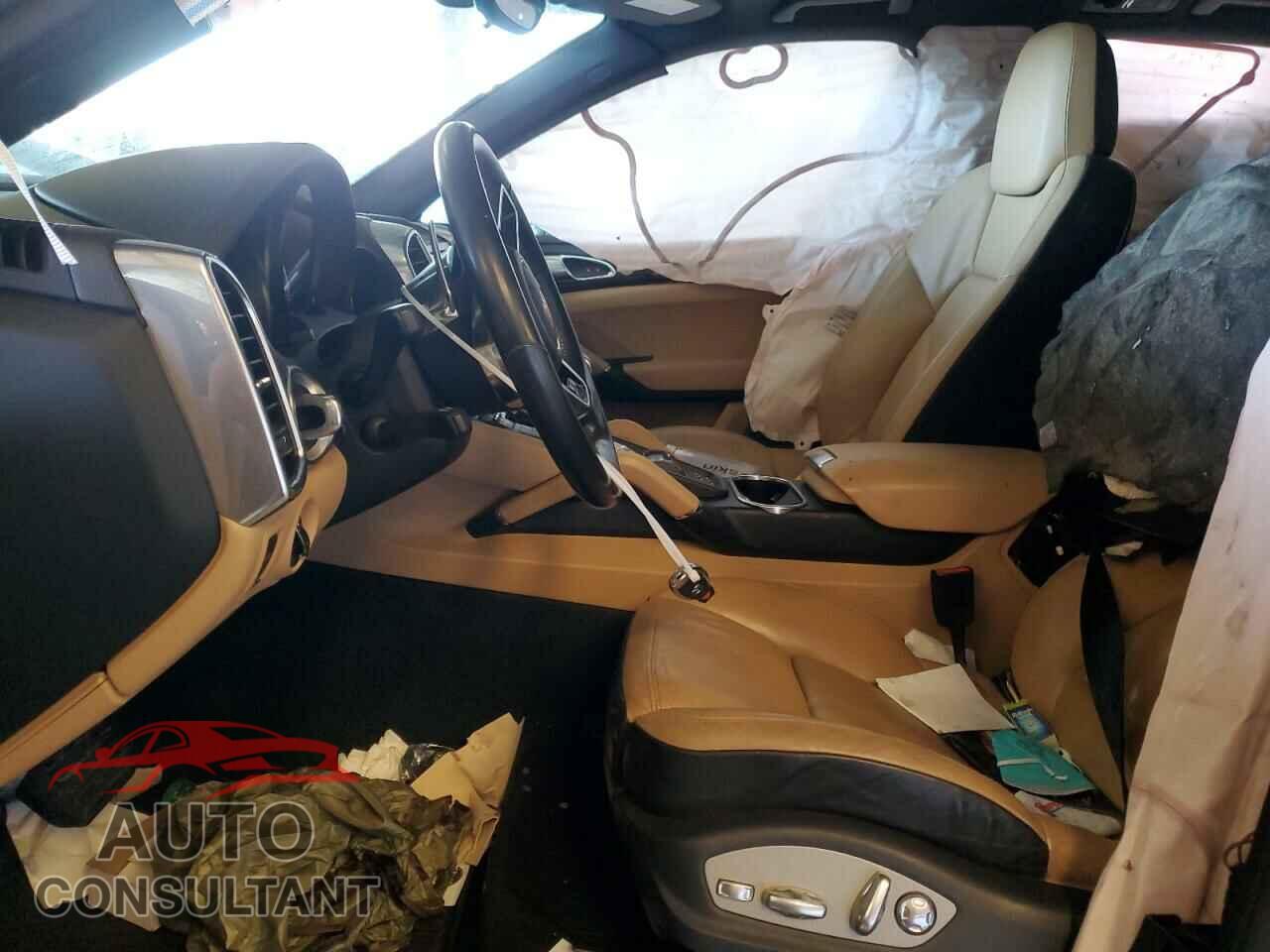PORSCHE CAYENNE 2016 - WP1AA2A27GLA06186