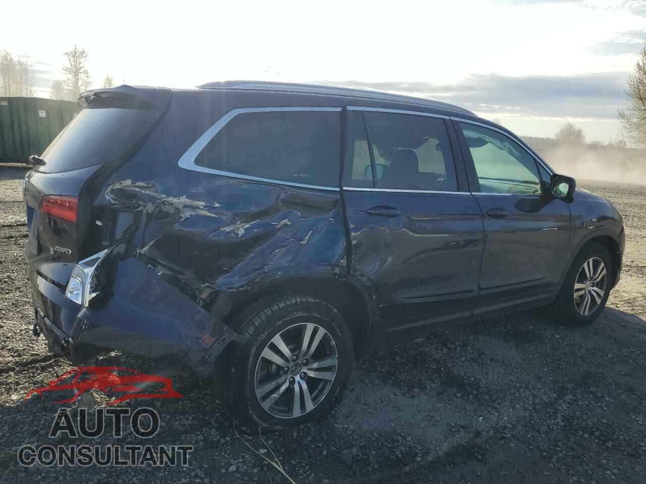 HONDA PILOT 2017 - 5FNYF6H66HB005147