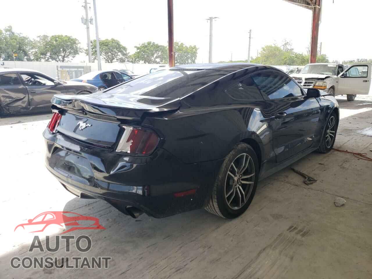 FORD MUSTANG 2017 - 1FA6P8TH2H5236692