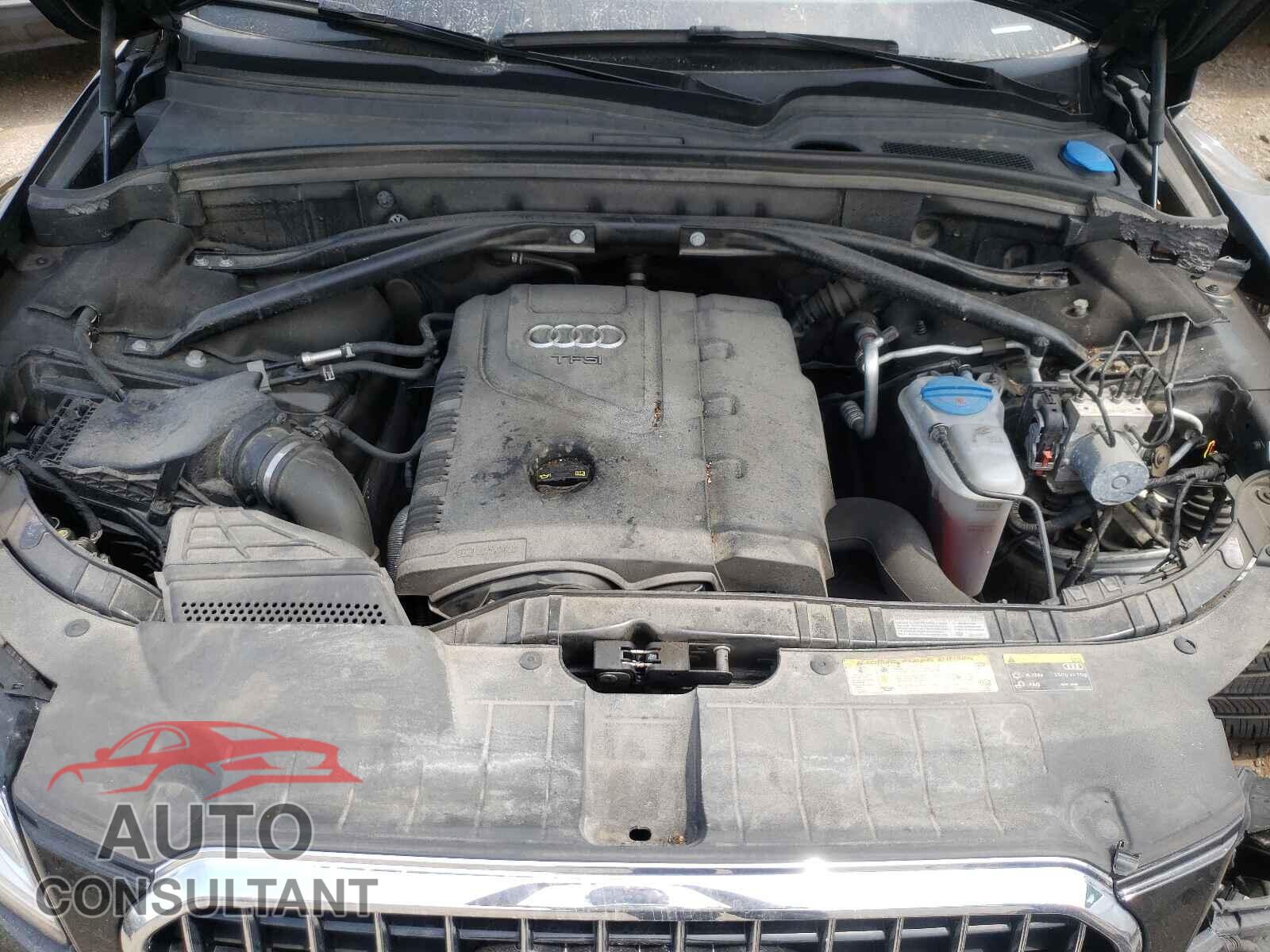 AUDI Q5 2017 - WA1M2AFP2HA045060
