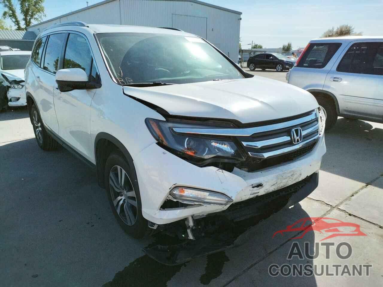 HONDA PILOT 2017 - 5FNYF5H58HB041861