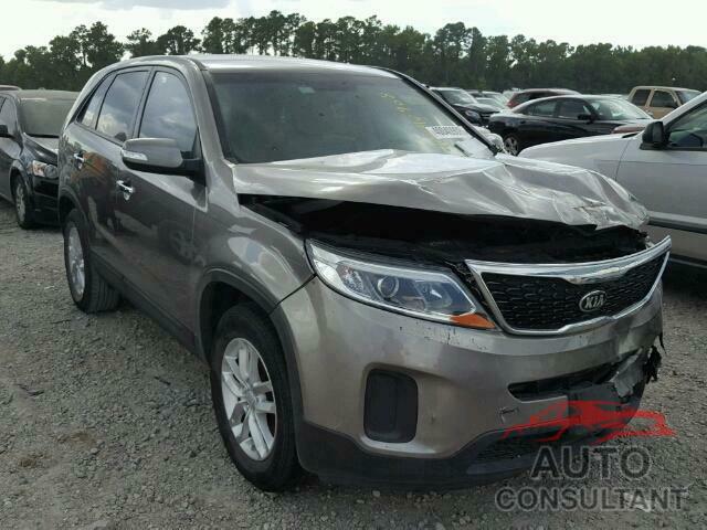 KIA SORENTO LX 2015 - 5XYKT3A66FG620147