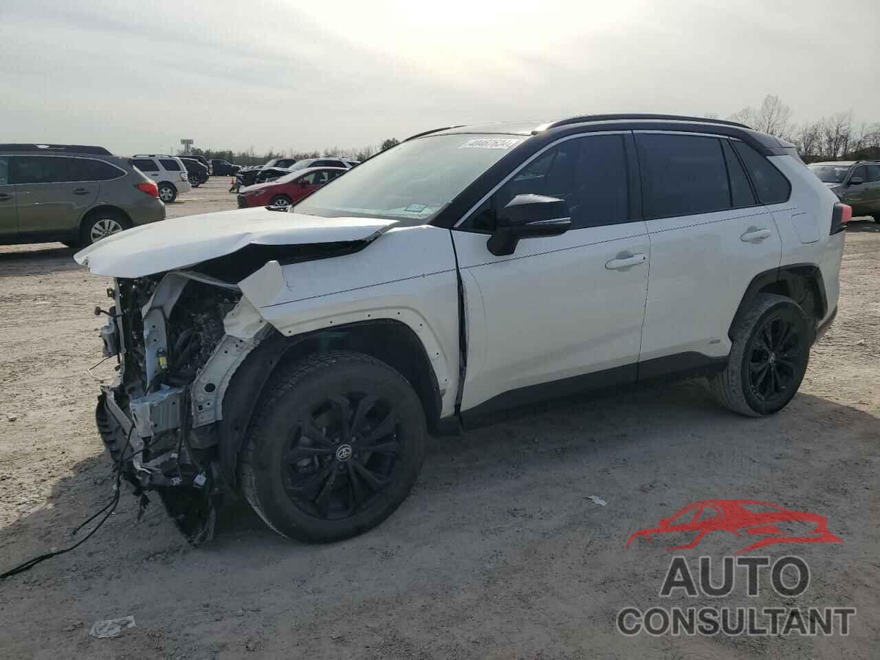 TOYOTA RAV4 2022 - 2T3E6RFV0NW031229