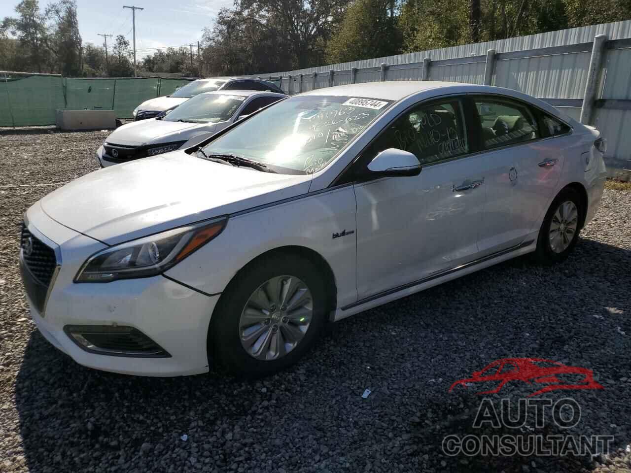 HYUNDAI SONATA 2016 - KMHE24L15GA041963