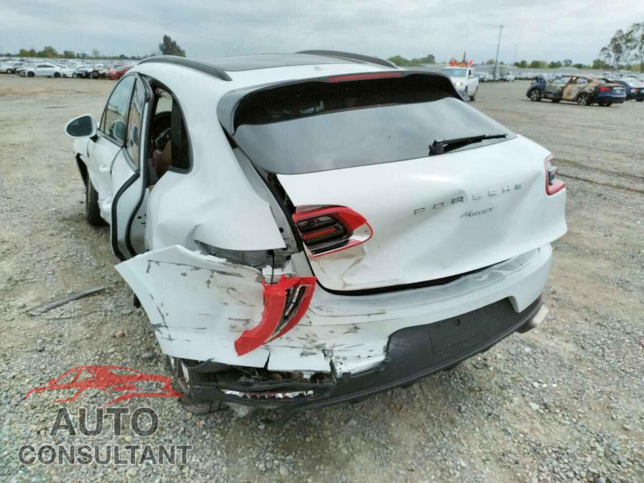 PORSCHE MACAN 2018 - WP1AA2A57JLB03566