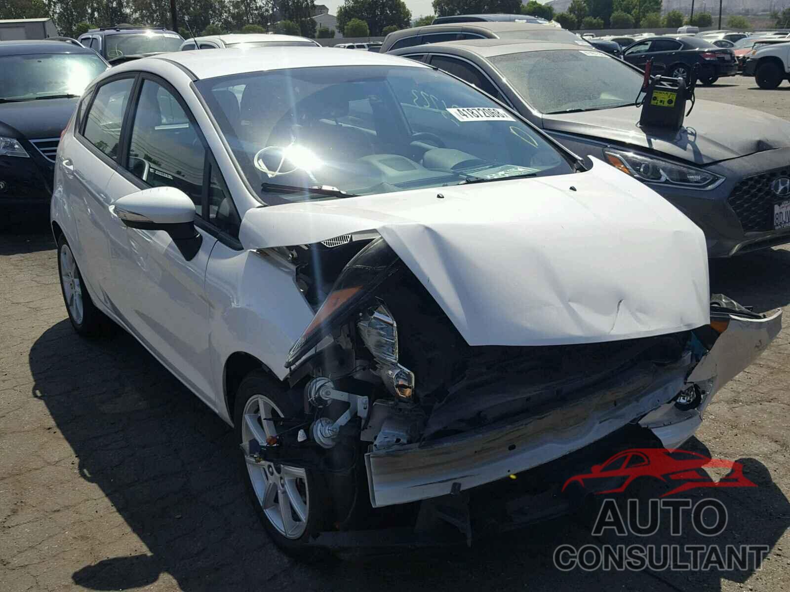 FORD FIESTA SE 2016 - 3FADP4EJ1GM139217