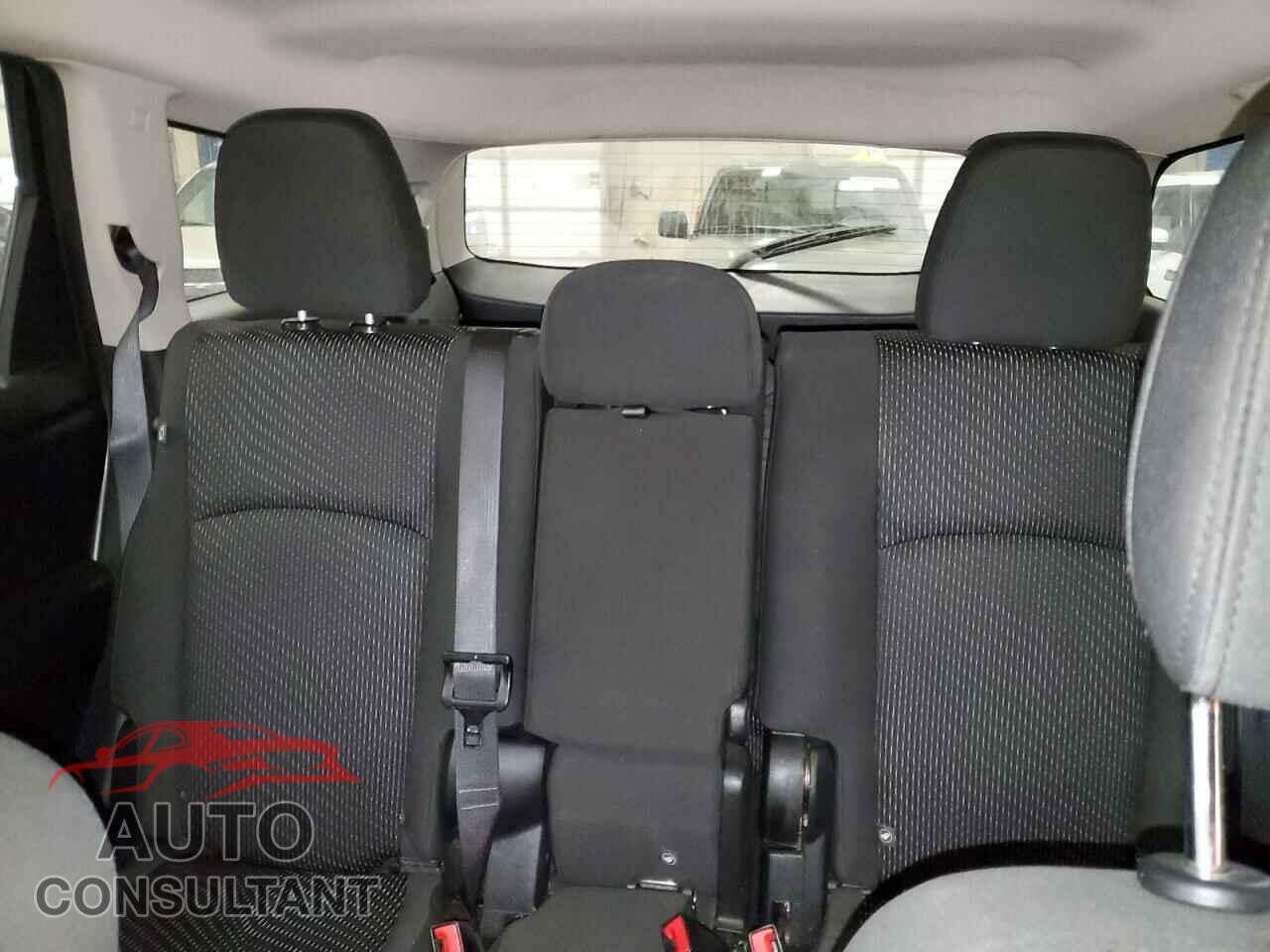 DODGE JOURNEY 2018 - 3C4PDCAB4JT518427