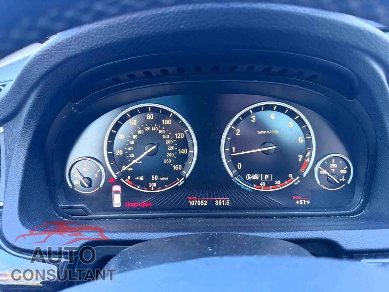 BMW 5 SERIES 2013 - WBASP0C5XDC988076