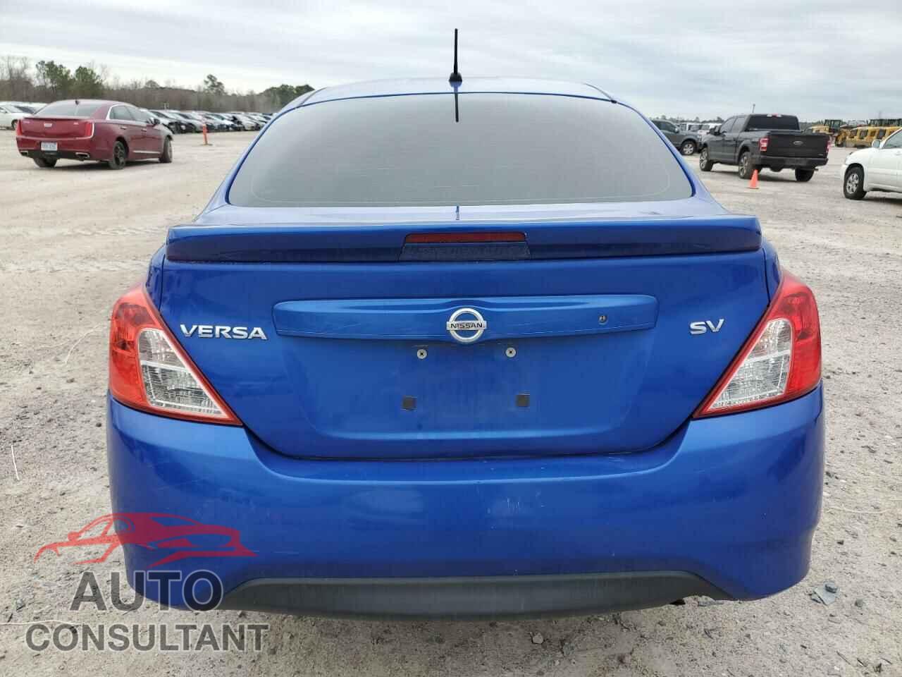 NISSAN VERSA 2017 - 3N1CN7AP1HL846626