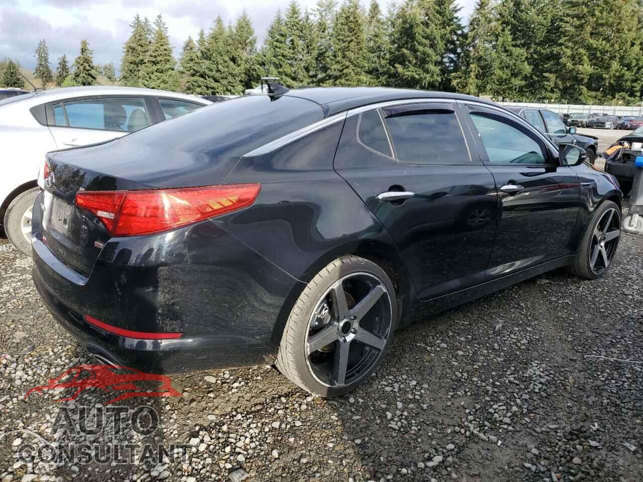 KIA OPTIMA 2011 - KNAGM4A76B5148971
