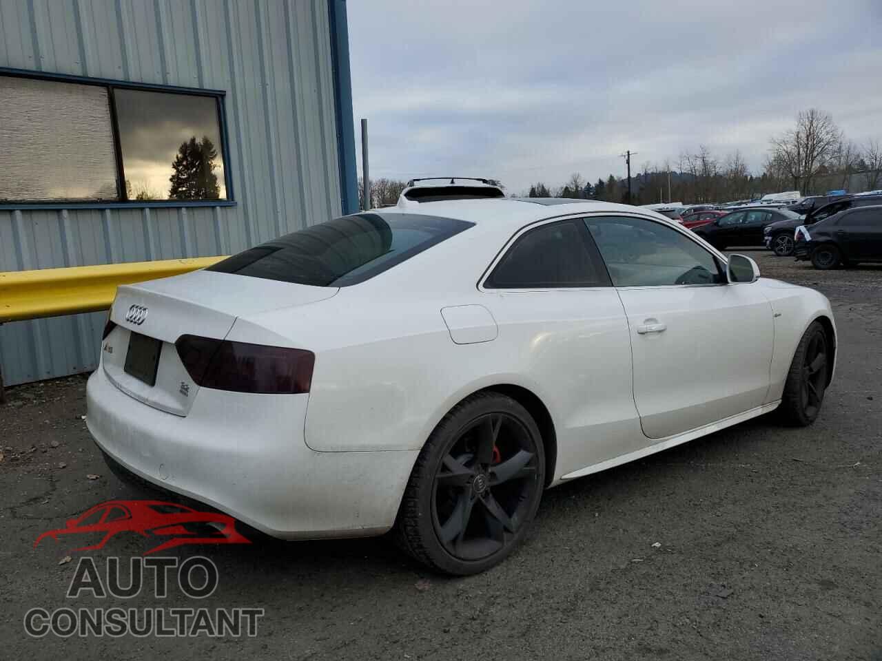 AUDI A5 2009 - WAUDK78TX9A024569