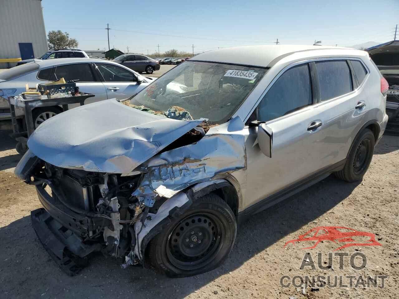 NISSAN ROGUE 2017 - KNMAT2MTXHP555178