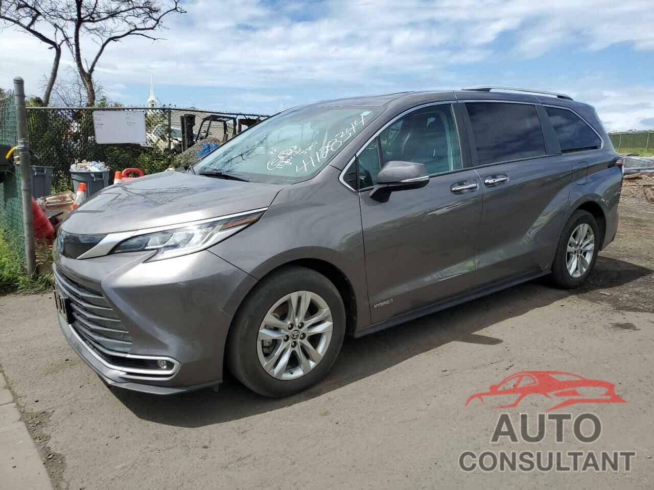 TOYOTA SIENNA 2021 - 5TDZRKEC6MS032353