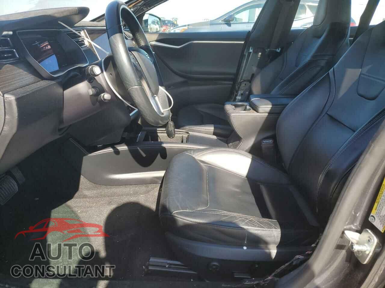 TESLA MODEL S 2016 - 5YJSA1E17GF146923