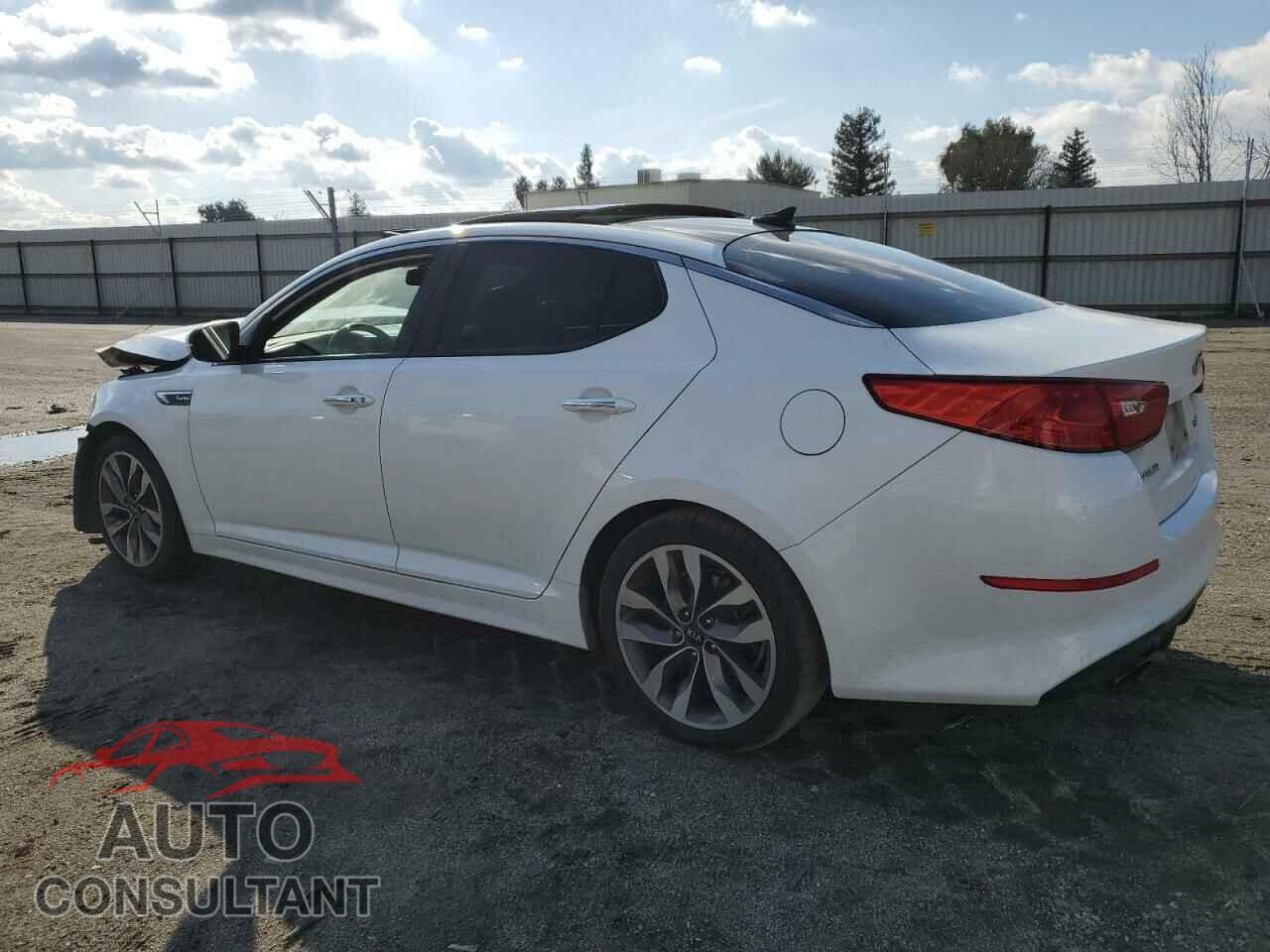 KIA OPTIMA 2015 - 5XXGR4A64FG515590