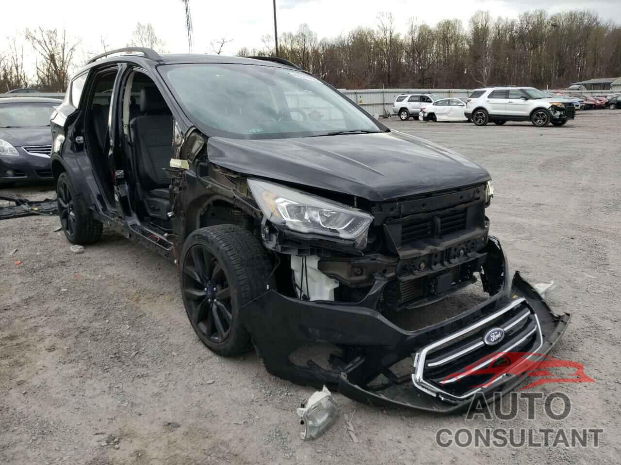 FORD ESCAPE 2017 - 1FMCU9J91HUA08093