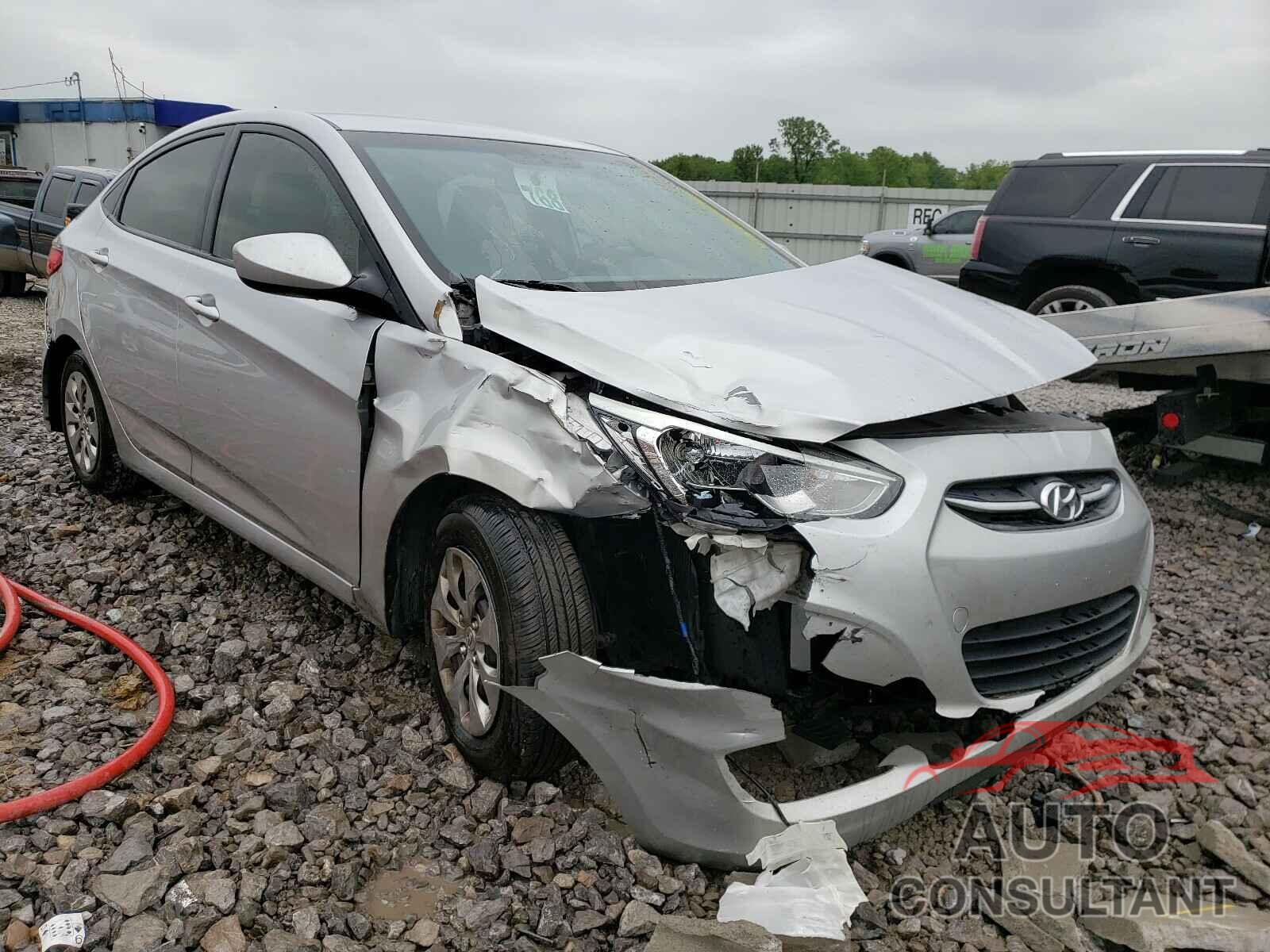 HYUNDAI ACCENT 2016 - KMHCT4AEXGU017568