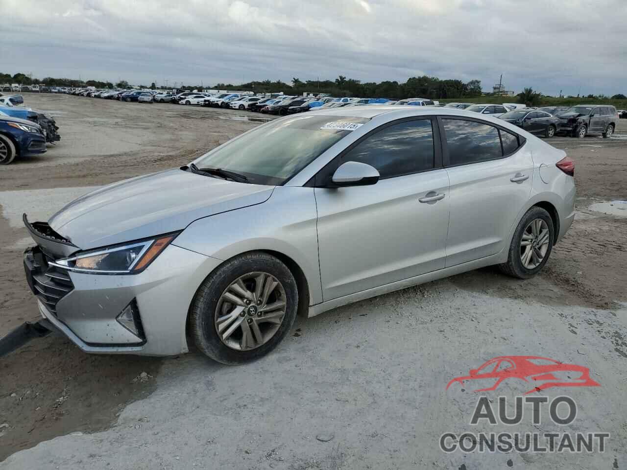 HYUNDAI ELANTRA 2019 - 5NPD84LF2KH424688