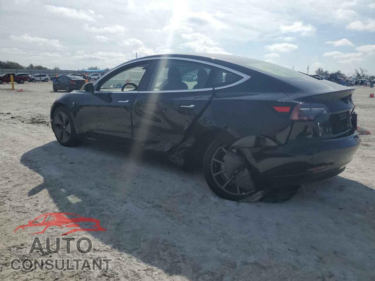 TESLA MODEL 3 2018 - 5YJ3E1EB7JF113400