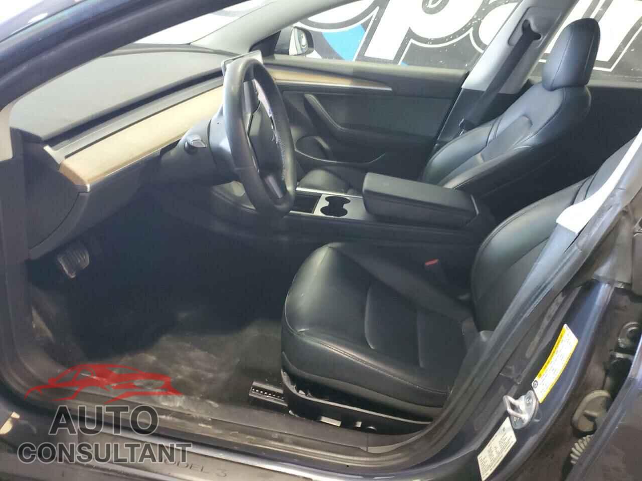 TESLA MODEL 3 2022 - 5YJ3E1EA6NF304447