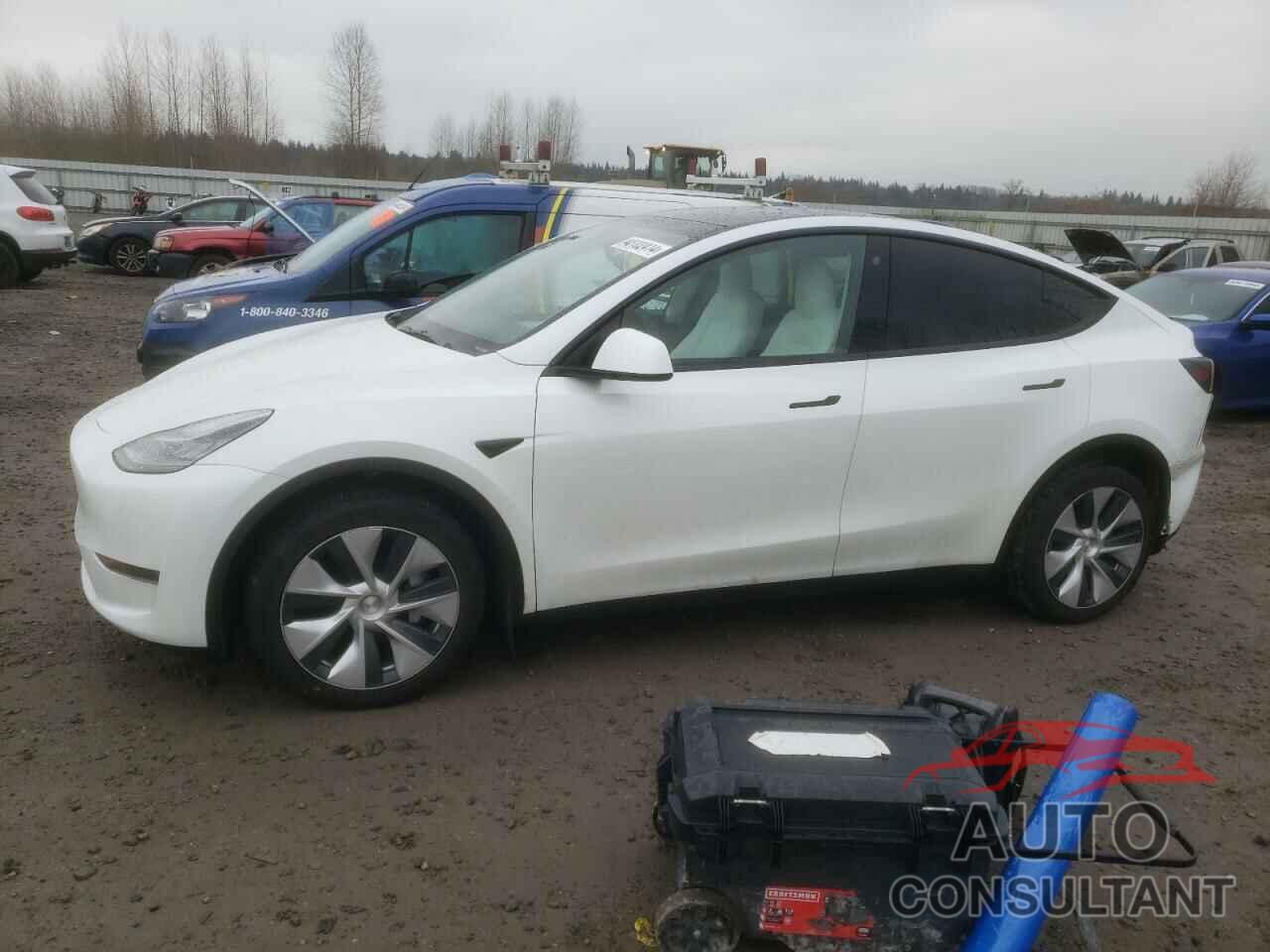 TESLA MODEL Y 2023 - 7SAYGDEEXPF604602