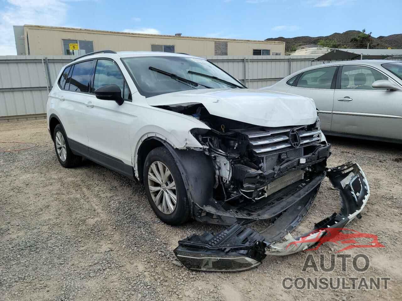 VOLKSWAGEN TIGUAN 2018 - 3VV1B7AX8JM110331