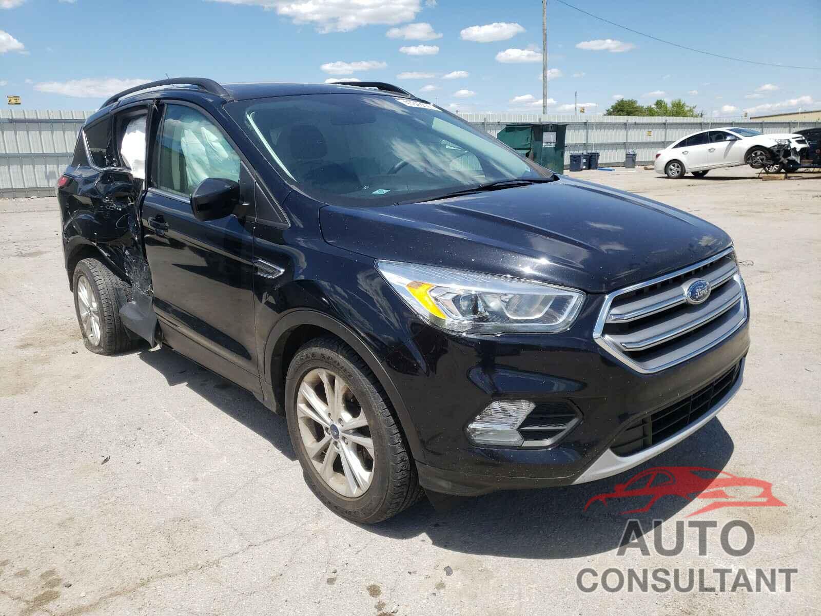 FORD ESCAPE 2017 - 1FMCU9GD7HUC35641