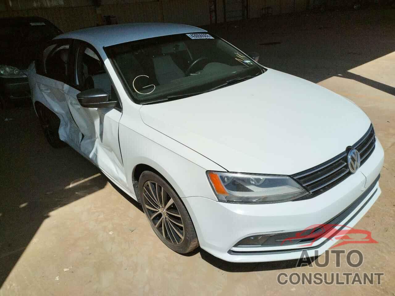 VOLKSWAGEN JETTA 2016 - 3VWD17AJ4GM367311