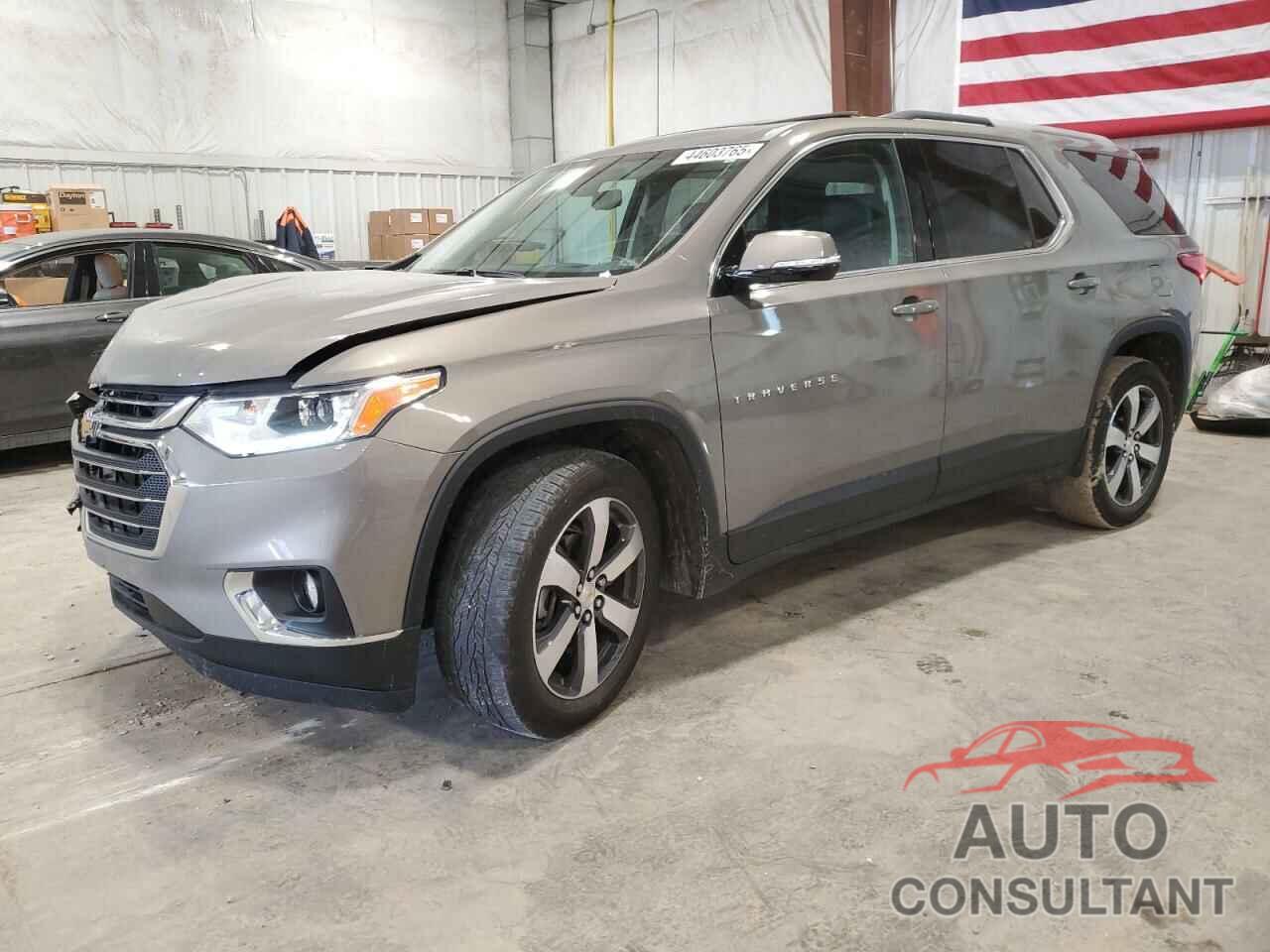 CHEVROLET TRAVERSE 2018 - 1GNERHKW7JJ109375