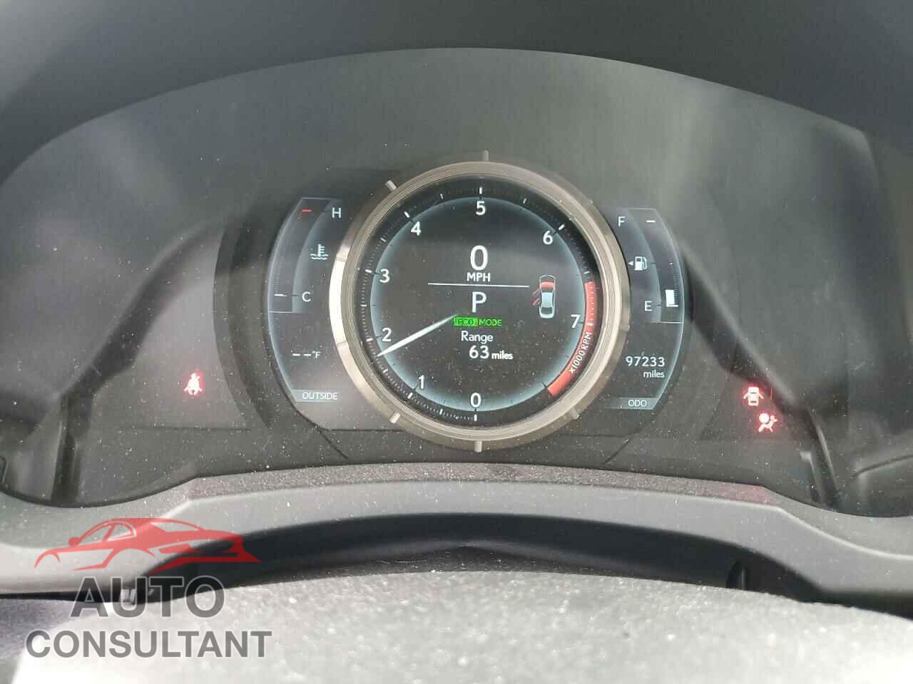LEXUS IS 2015 - JTHBF1D26F5082254