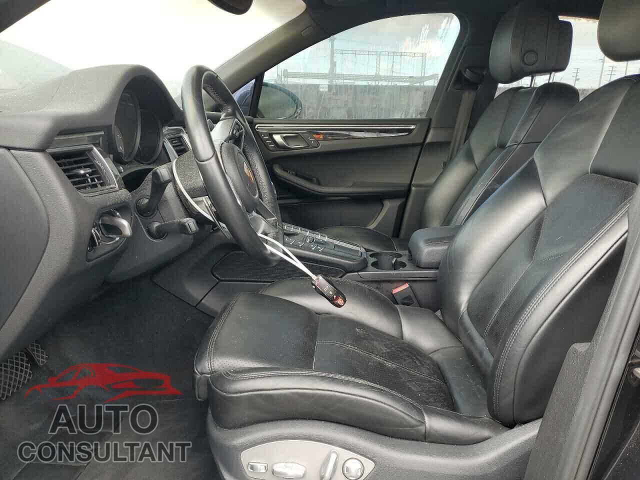 PORSCHE MACAN 2016 - WP1AB2A51GLB55118
