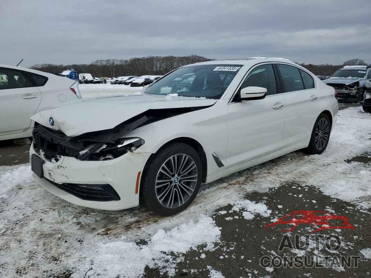 BMW 5 SERIES 2018 - WBAJE7C53JWA04015
