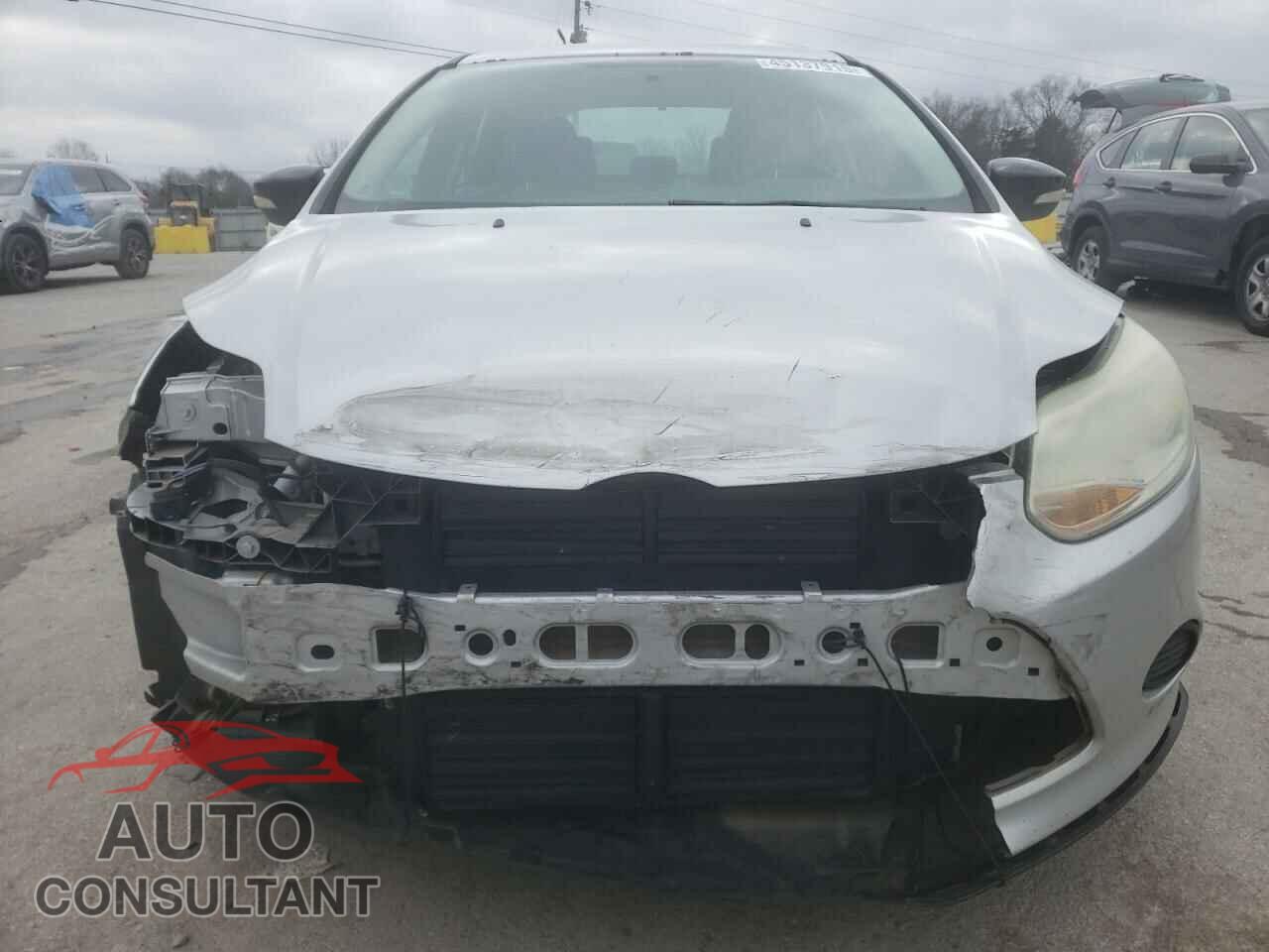 FORD FOCUS 2013 - 1FADP3F29DL199714