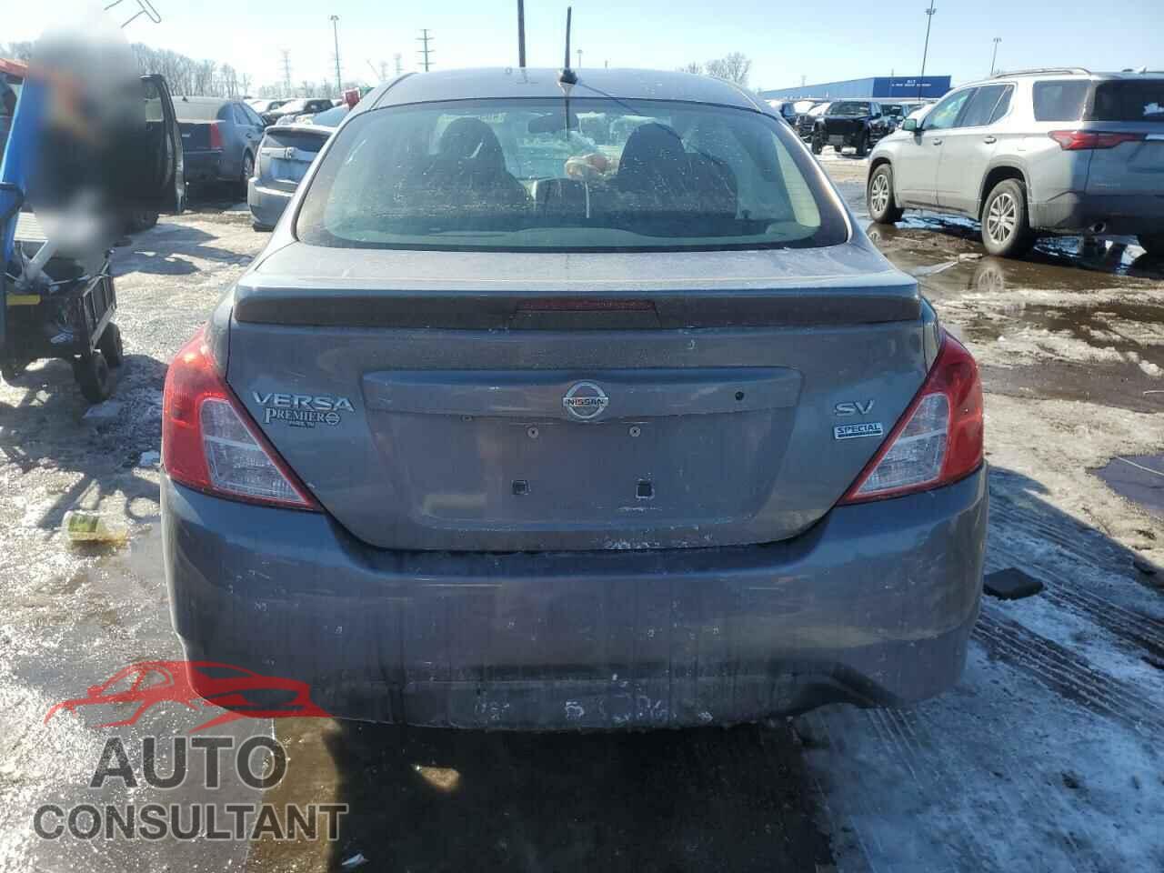 NISSAN VERSA 2017 - 3N1CN7AP1HL851664